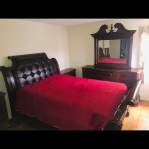 5 PIECE LEXINGTON CHERRYWOOD BEDROOM SET